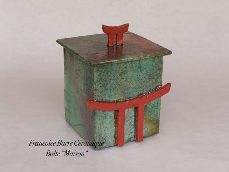 Boîte maison shintô