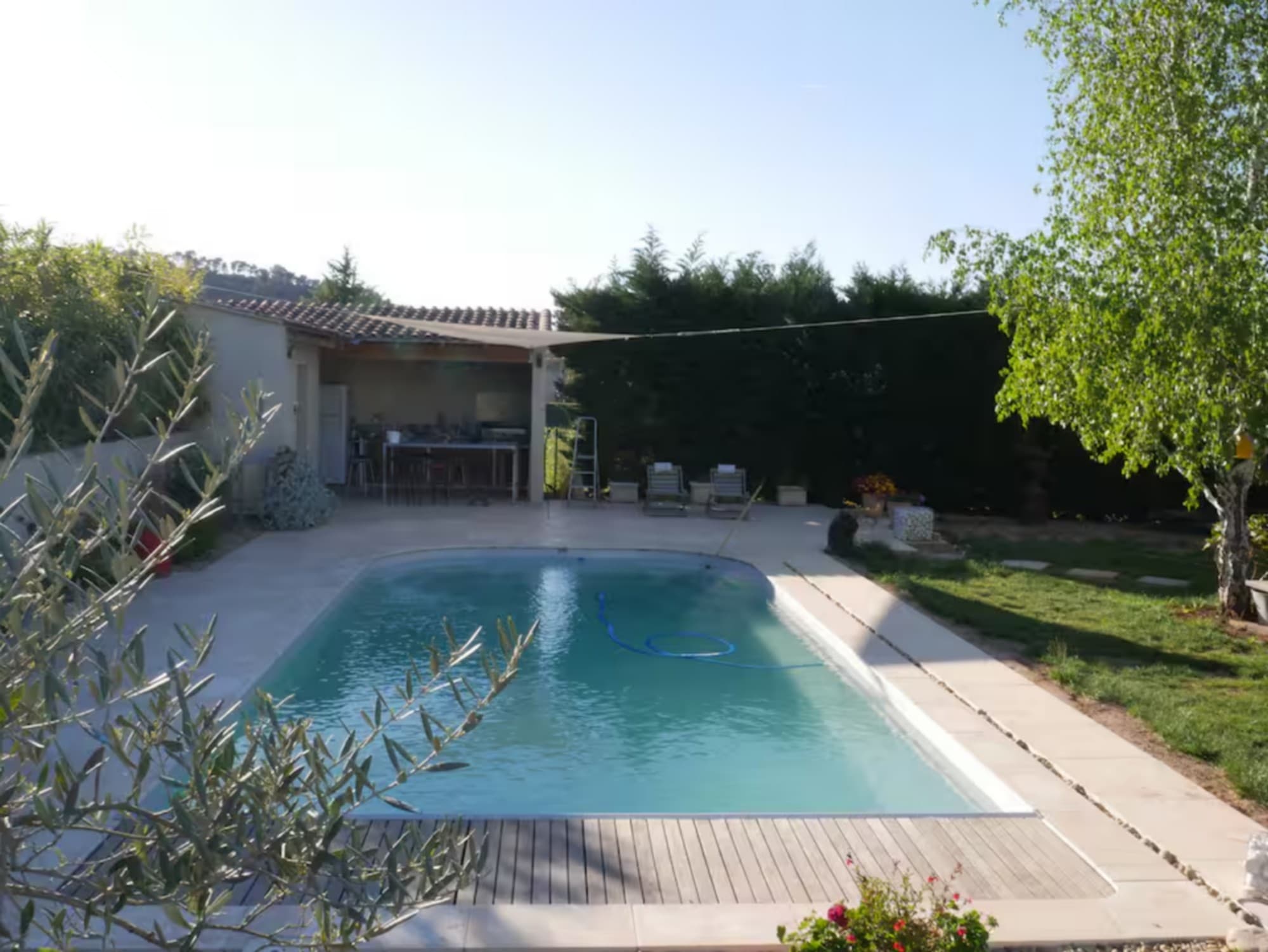 Studio Germiotte avec espace extérieur et piscine_Fuveau