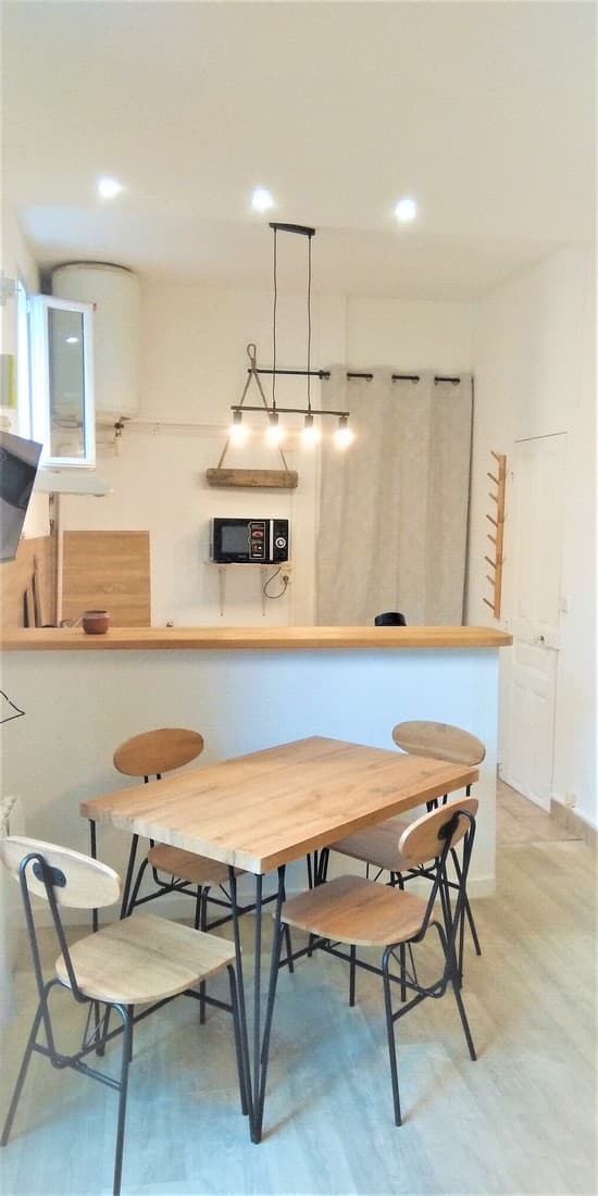 photo vu du salon.jpg