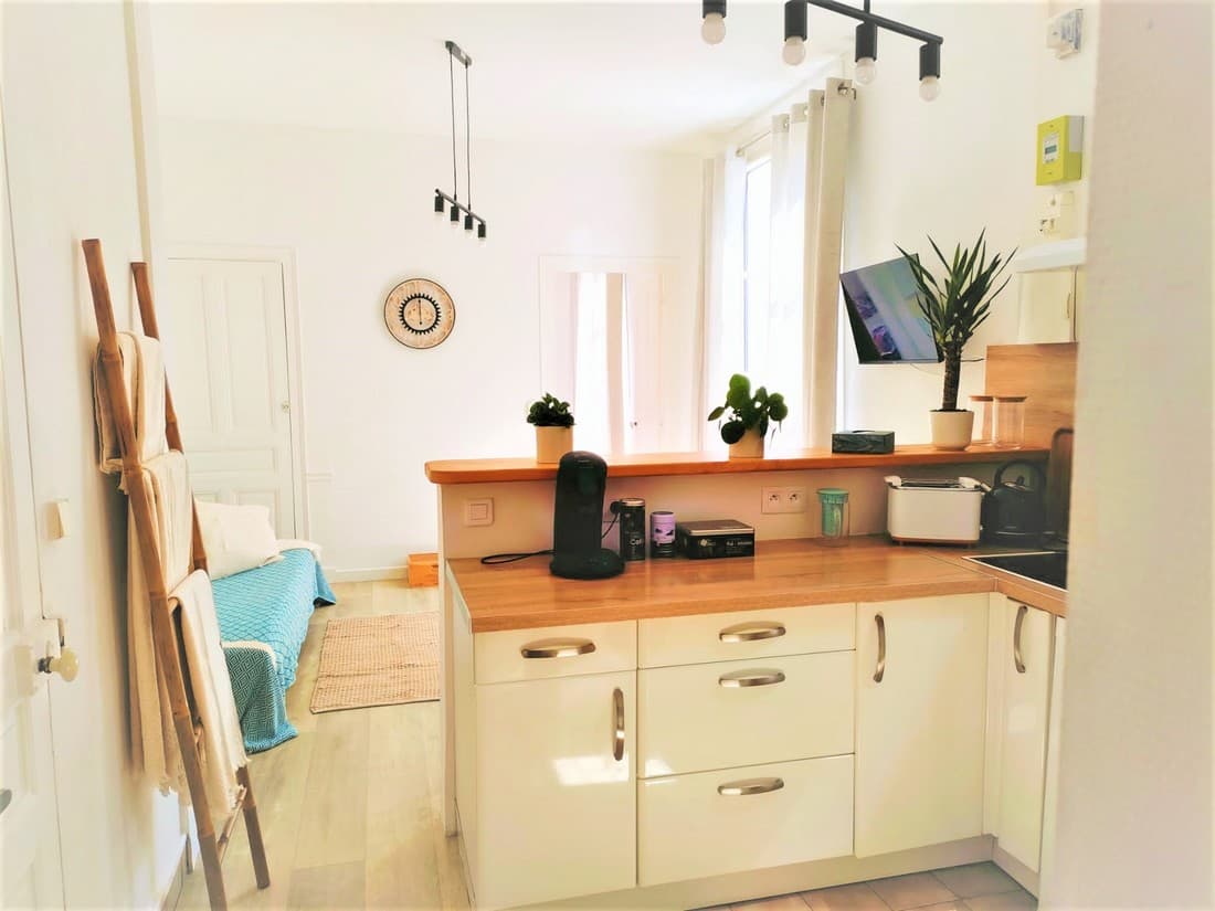 vue sur cuisine et salon.jpg