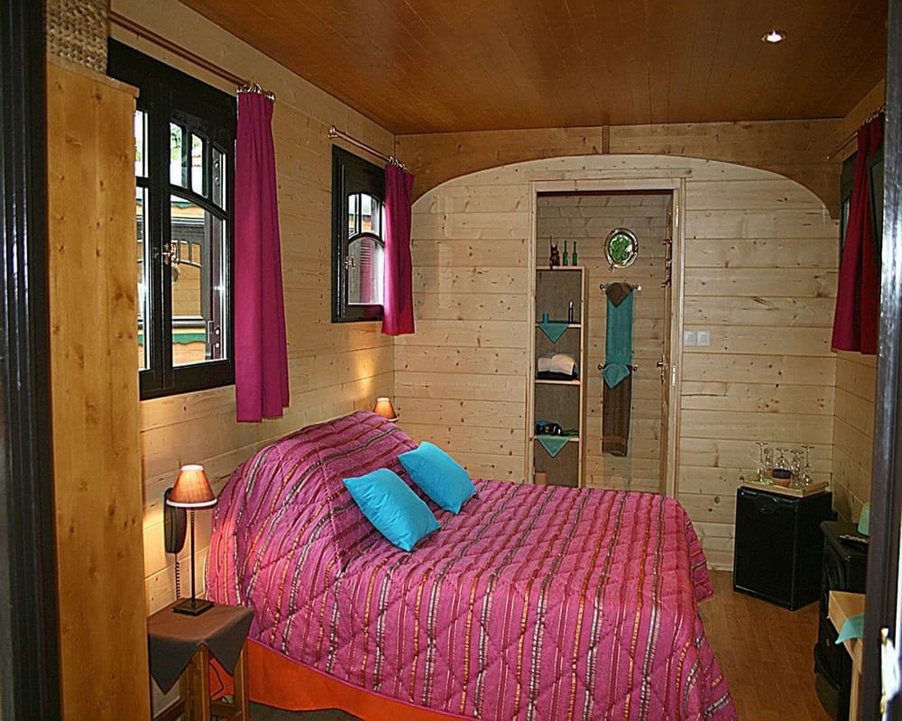 Intérieur roulotte.JPG