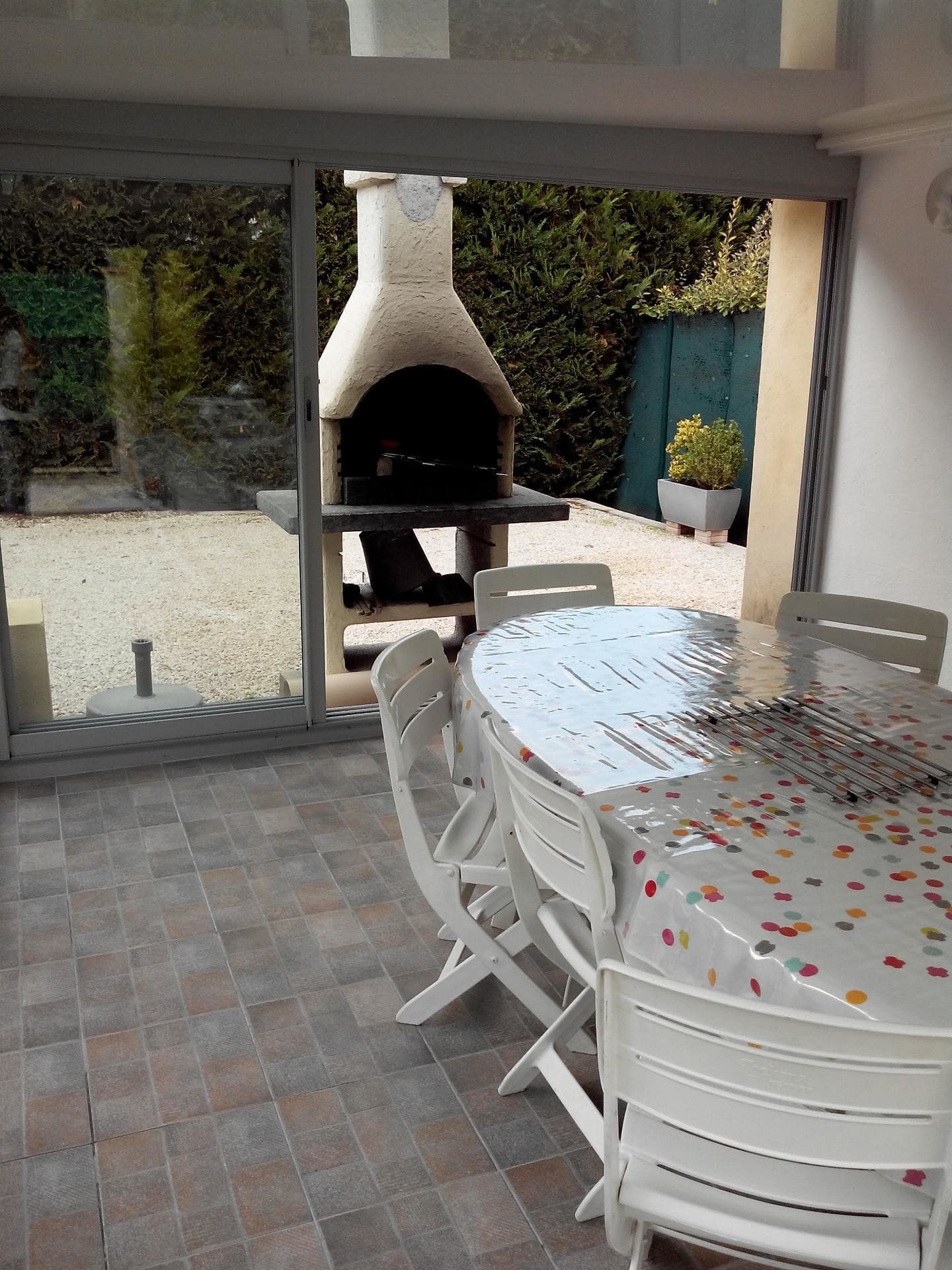 VERANDA/BARBECUE