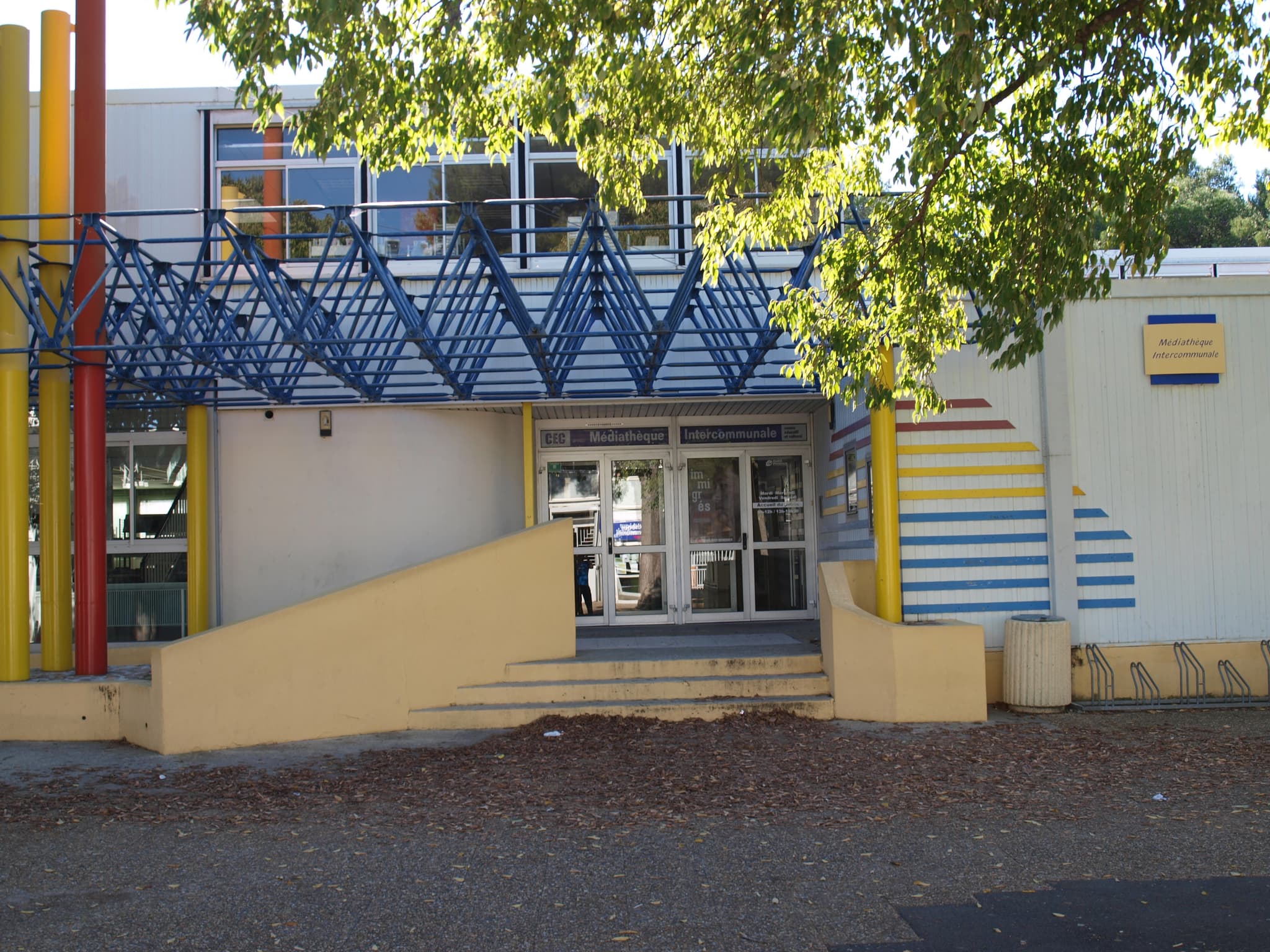 Médiathèque métropolitaine René Char (CEC)