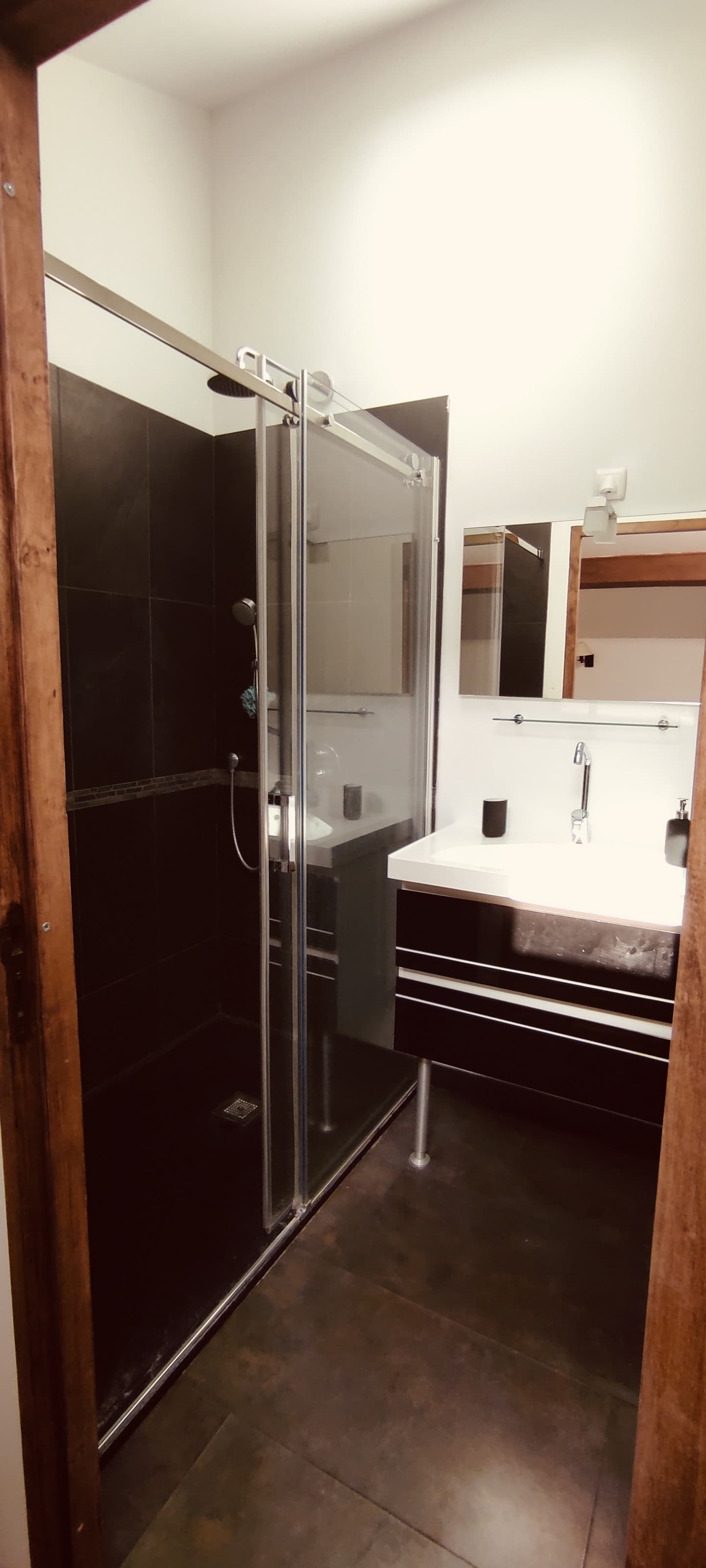 Loustegraph_salle_de_bain2