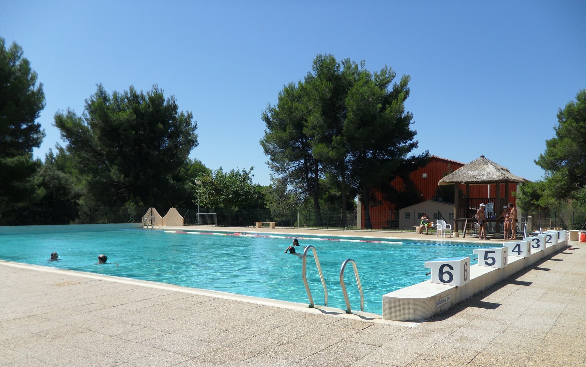 Piscine extérieure