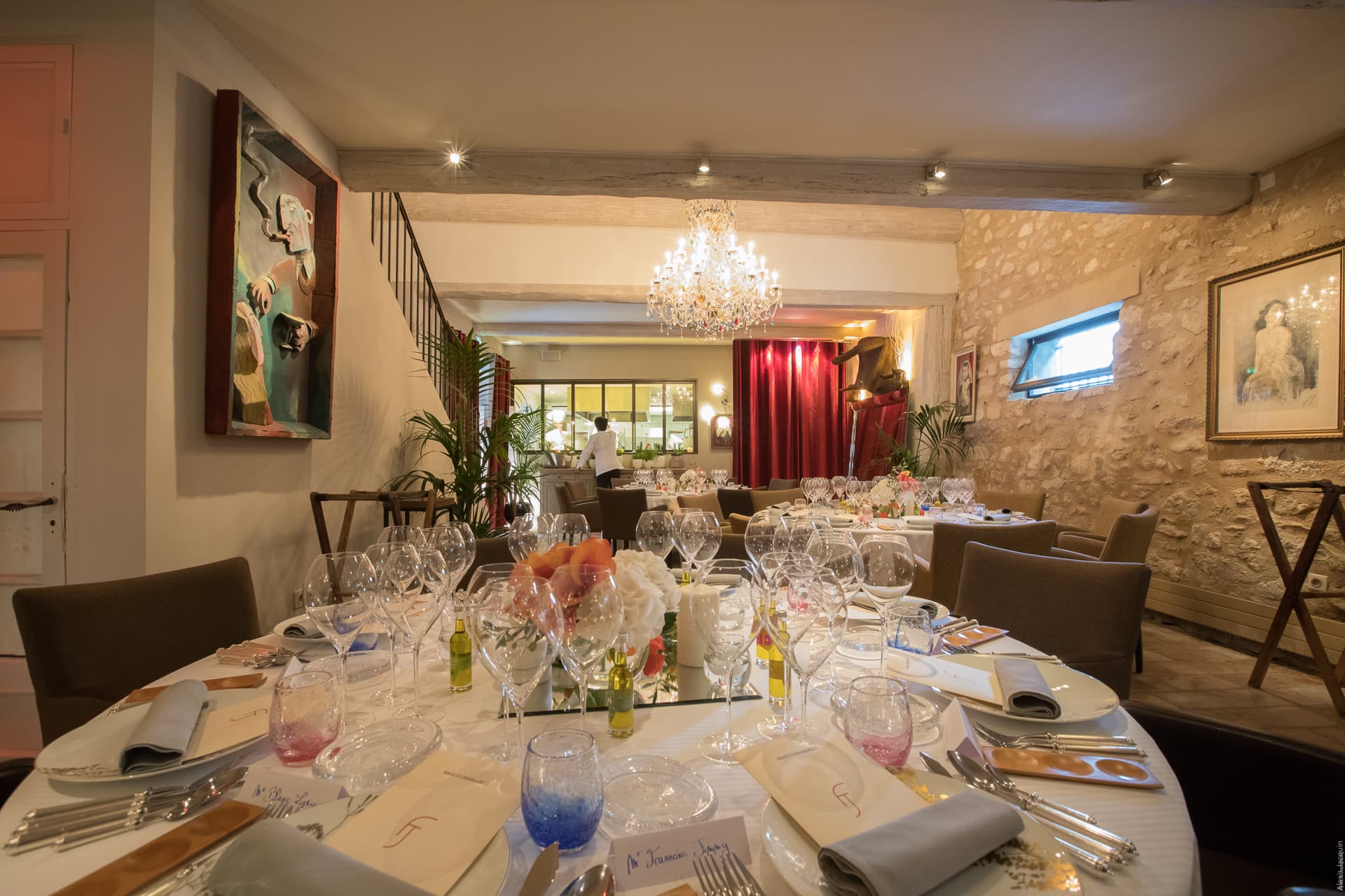Auberge_de_Saint_Remy_Fanny_Rey_table