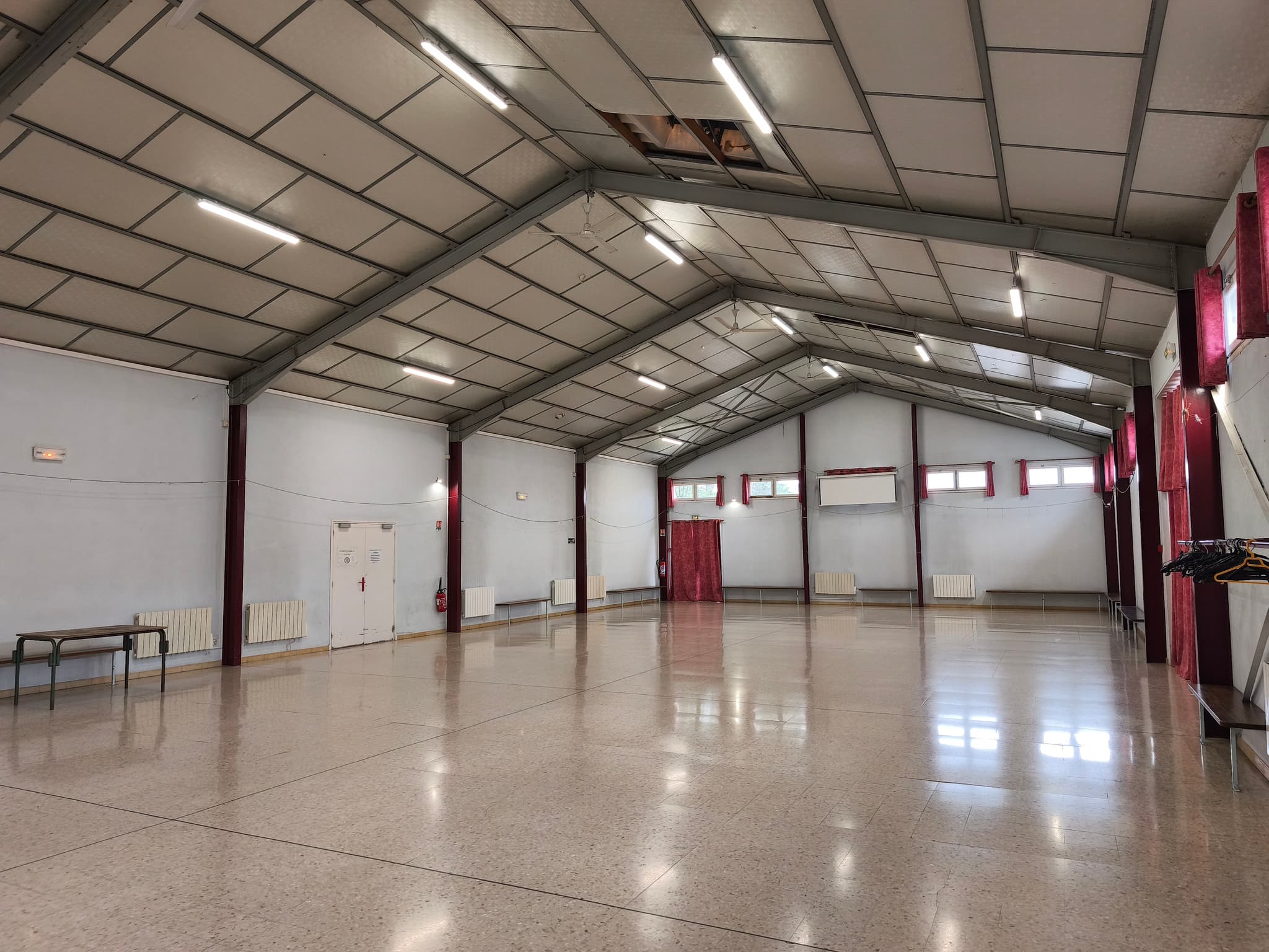 Salle de l'Amitié des Paluds_Noves