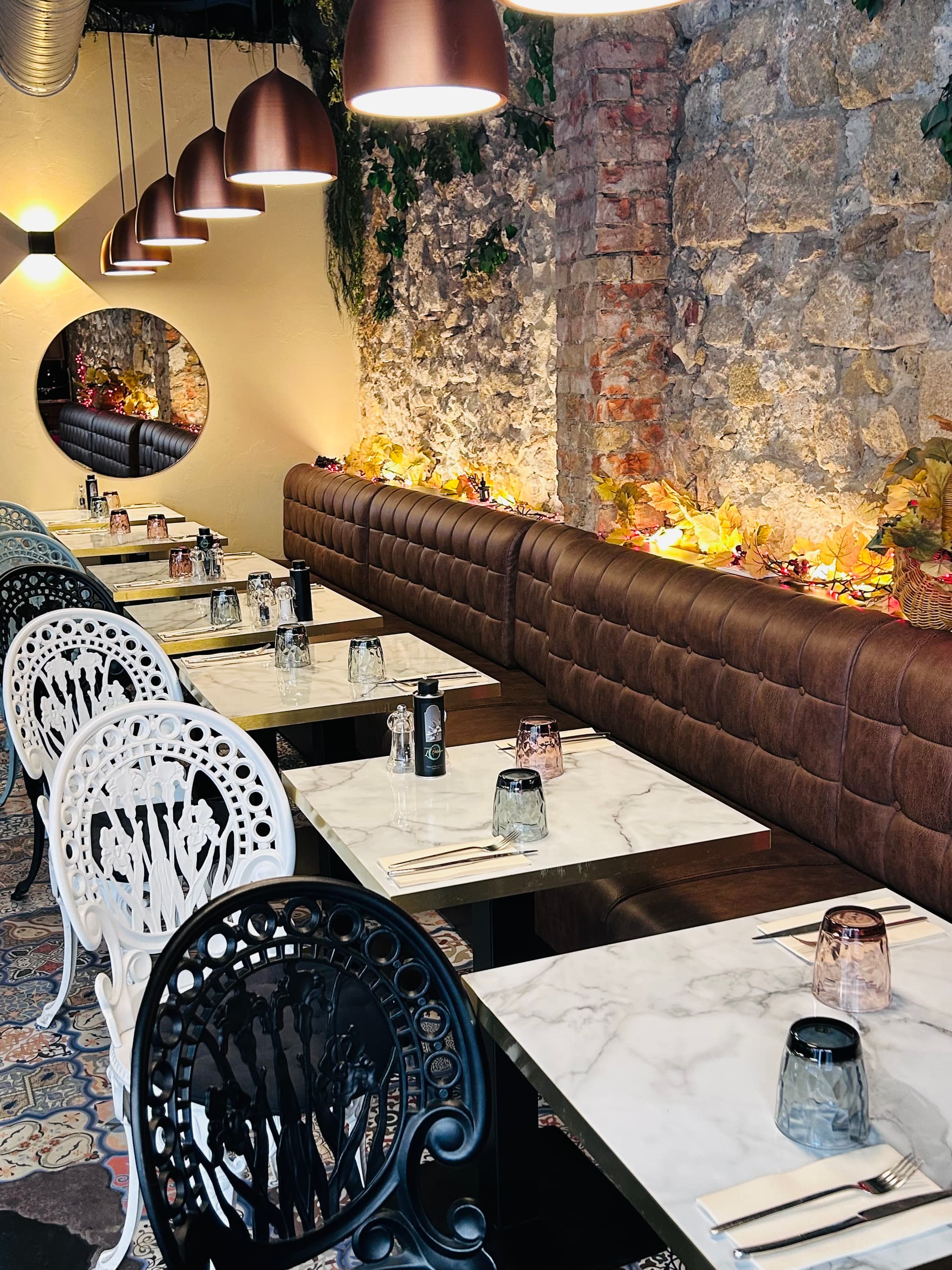 Banquette