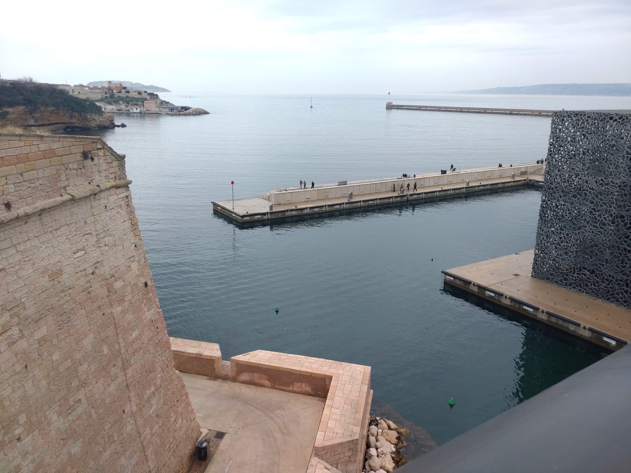 Darse du J4 près du Mucem_Marseille