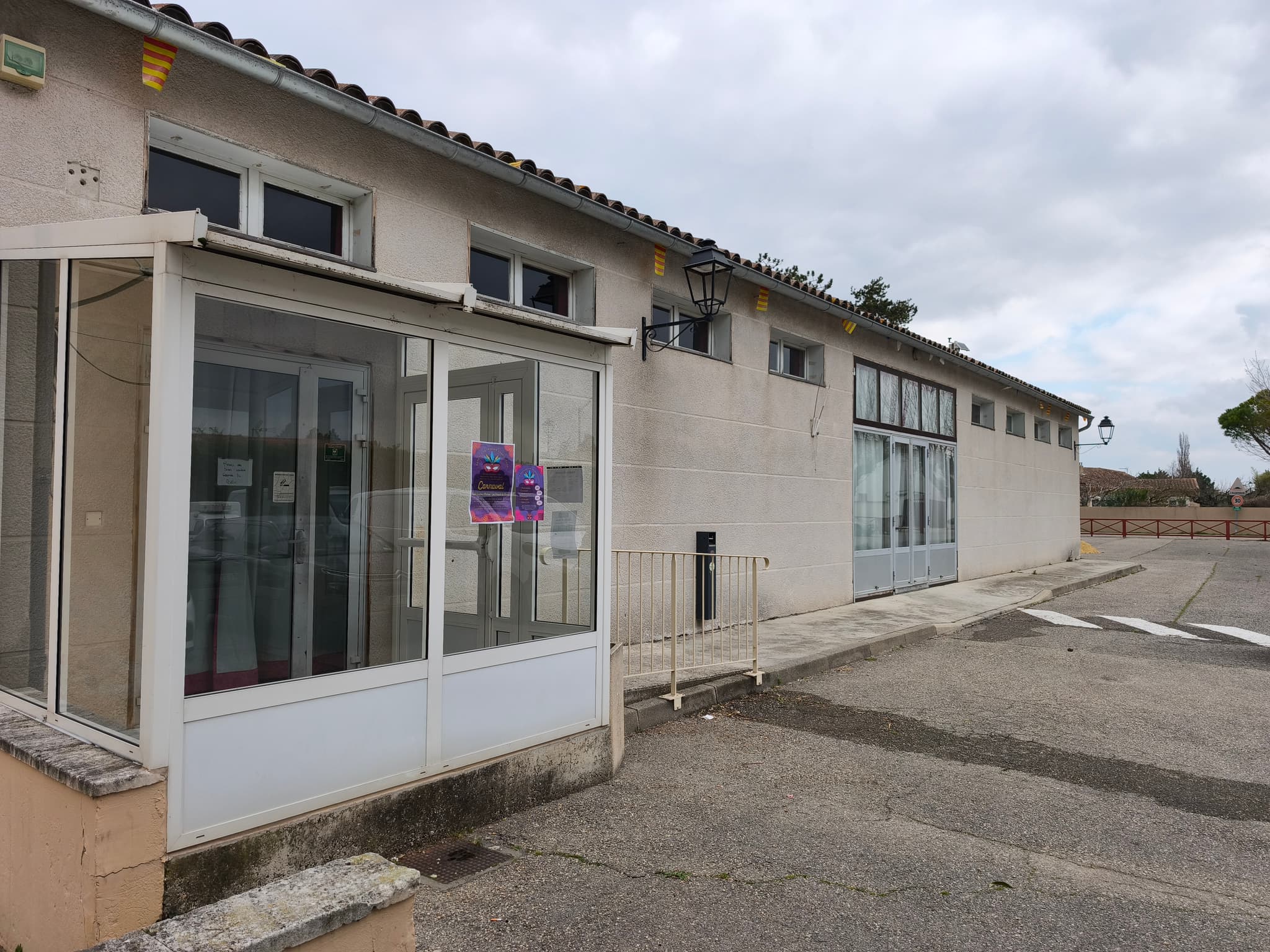 Salle de l'Amitié des Paluds_Noves