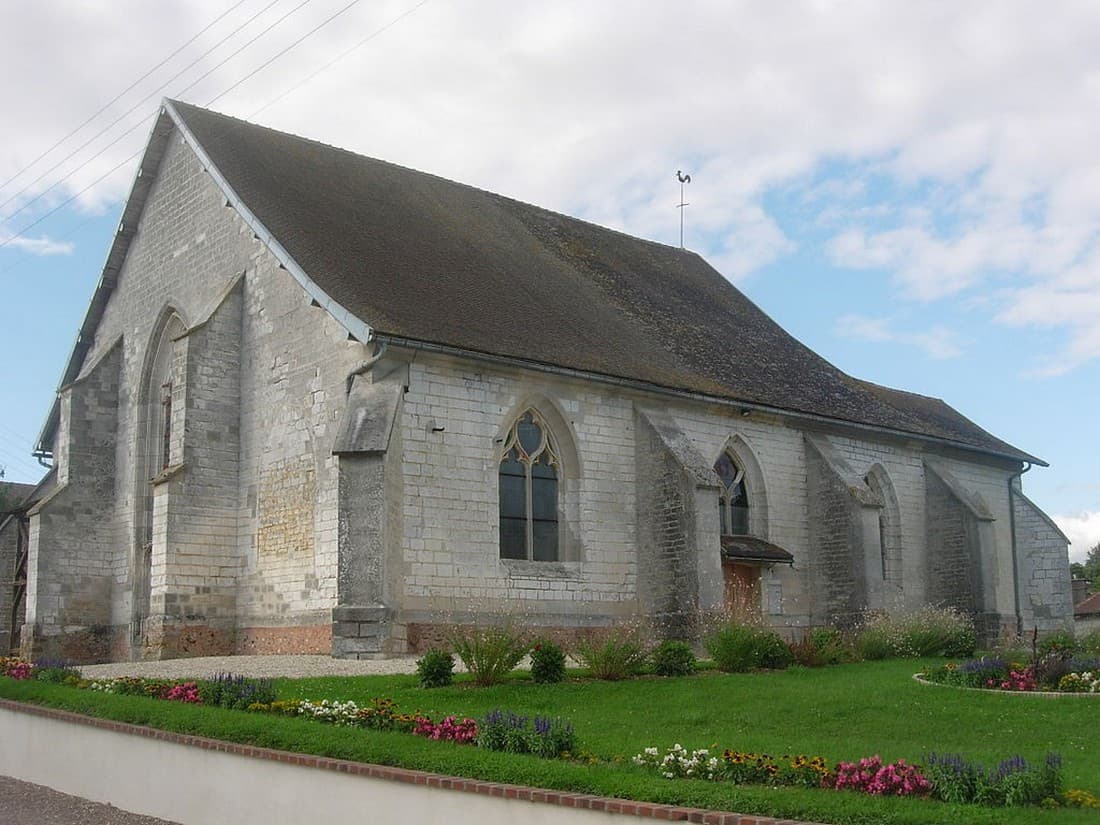 345654_eglise_montgueux.jpg