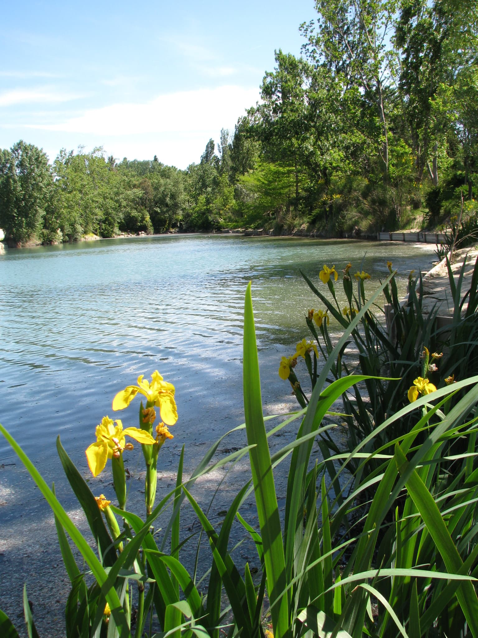 La Crau, Entre quiétude et sites de caractères