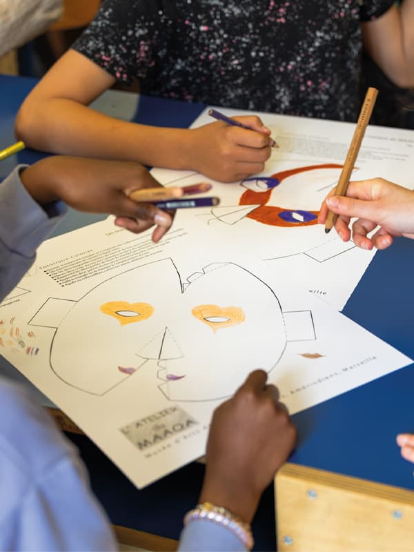 Visite-atelier et visite commentée en famille au MAAOA_Marseille