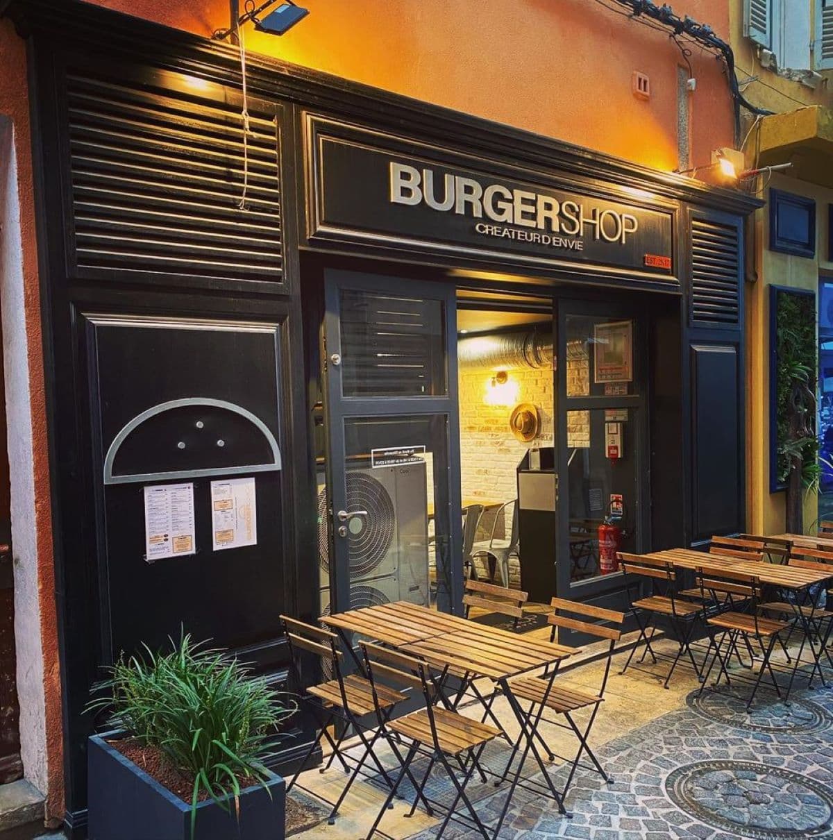 Burger Shop