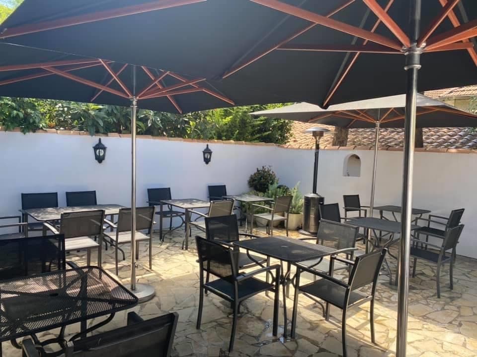 Le Patio des Alyscamps_Arles