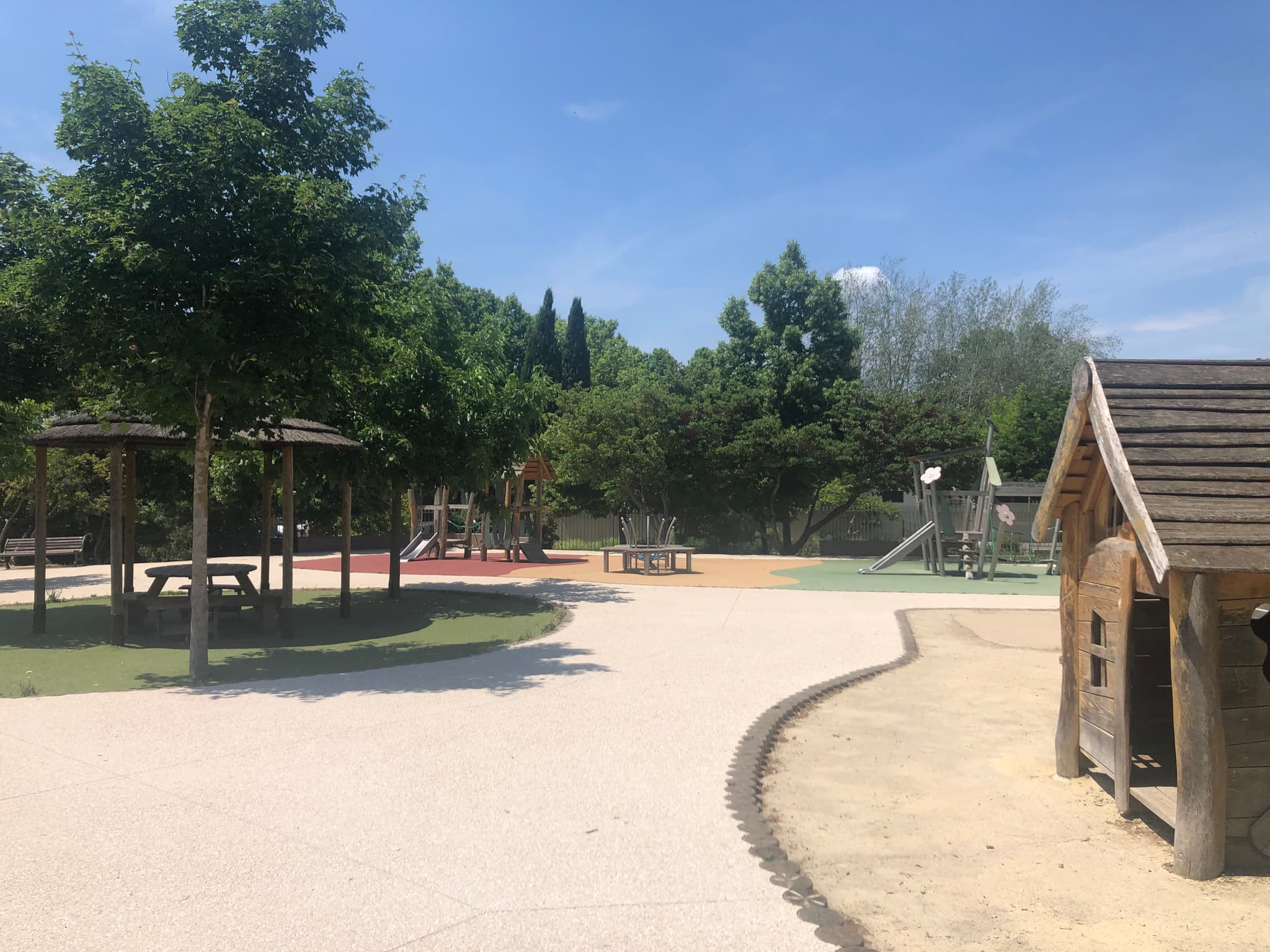 Square Roulin Lambesc