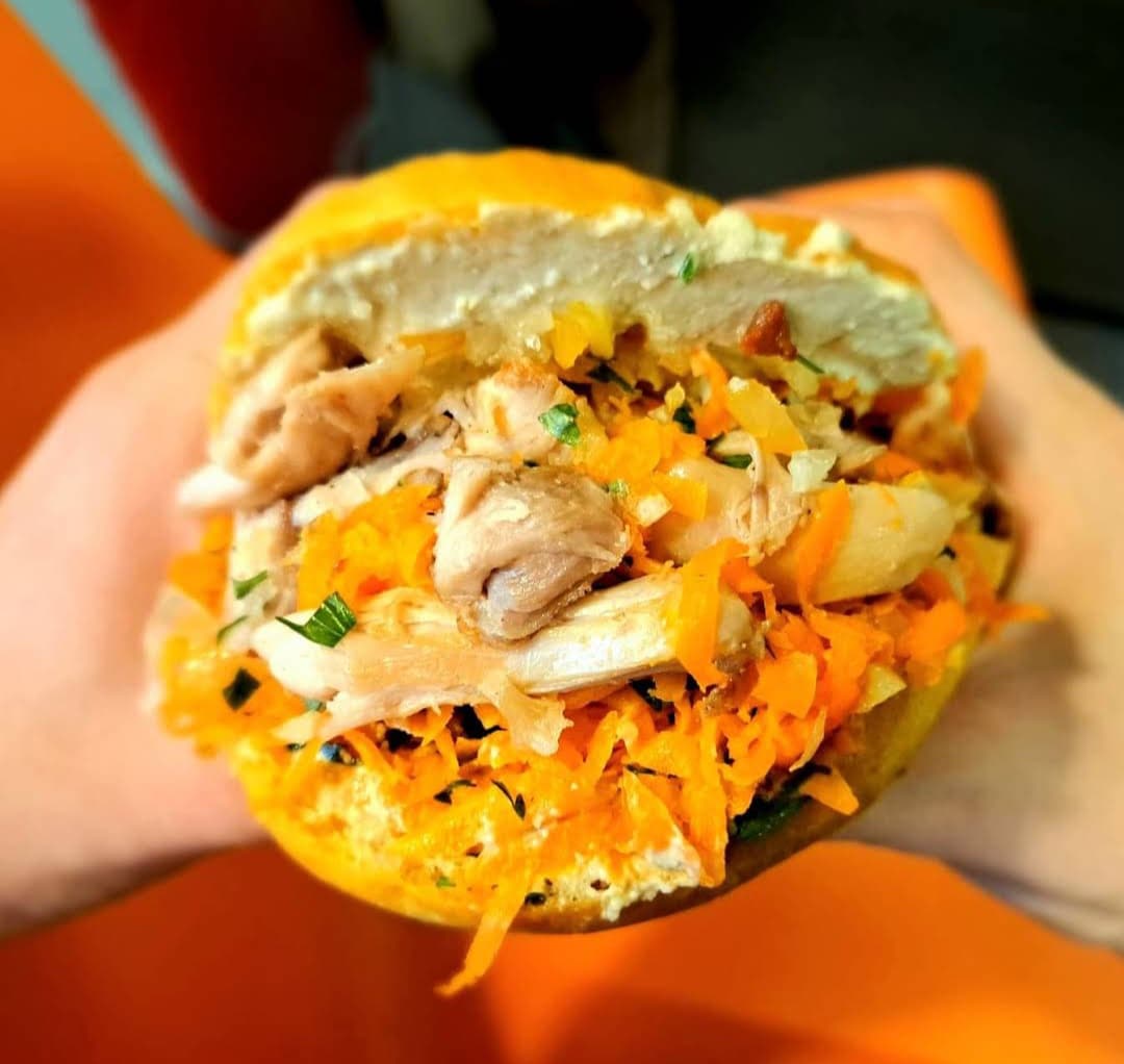 Sandwich poulet crème olive verte
