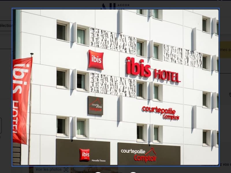 Hôtel Ibis Marseille Timone.jpg