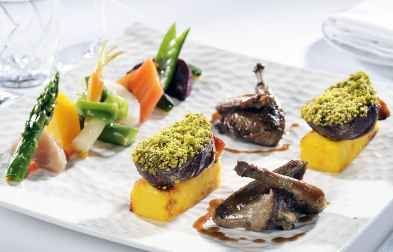pigeon-d-onjon-origine-locale-pane-pistache.jpg