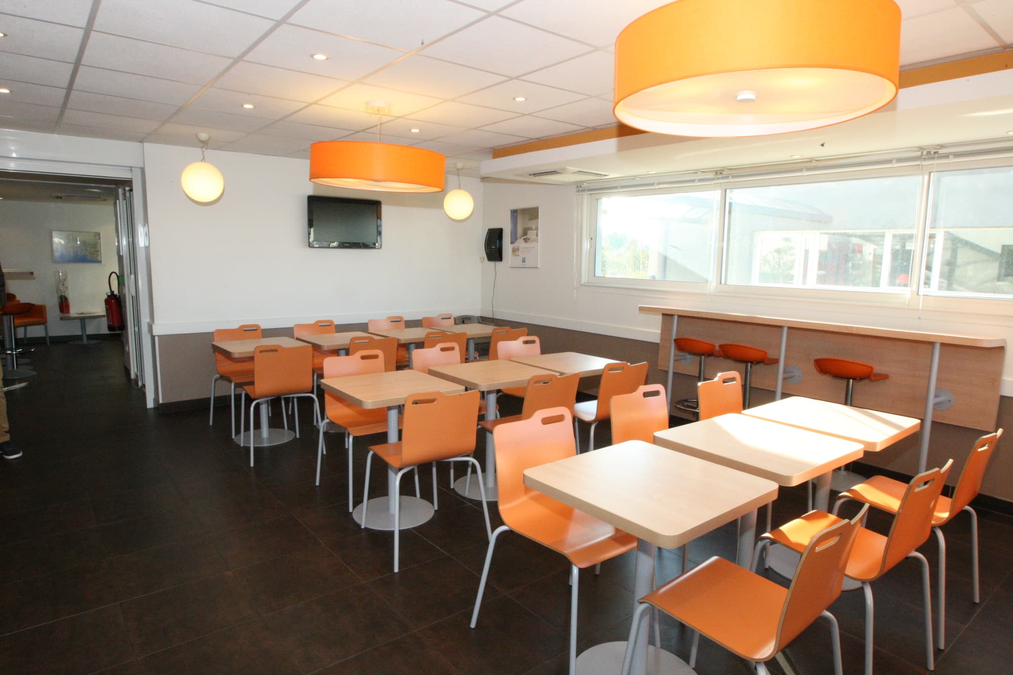 RESTAURATIION IBIS BUDJET