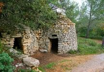 Les Bories