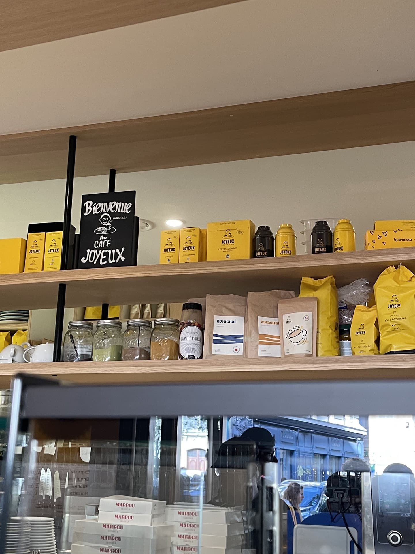 Café Joyeux intérieur