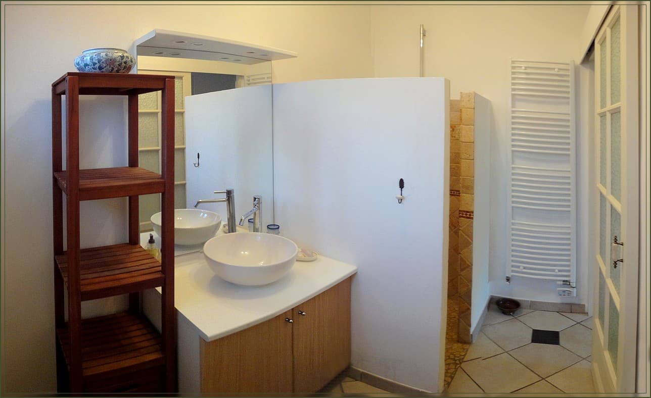 Mas de Pitou salle de bain