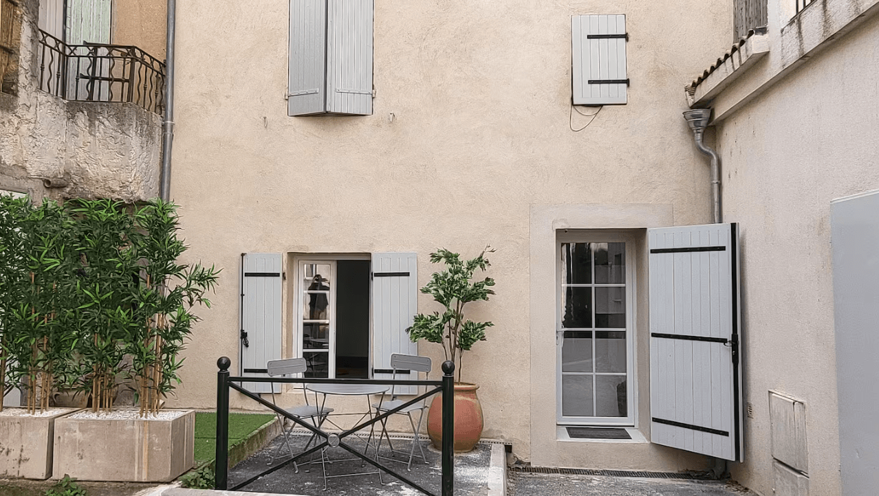 T2 DE CHARME EN VILLE PROVENÇALE_Fuveau