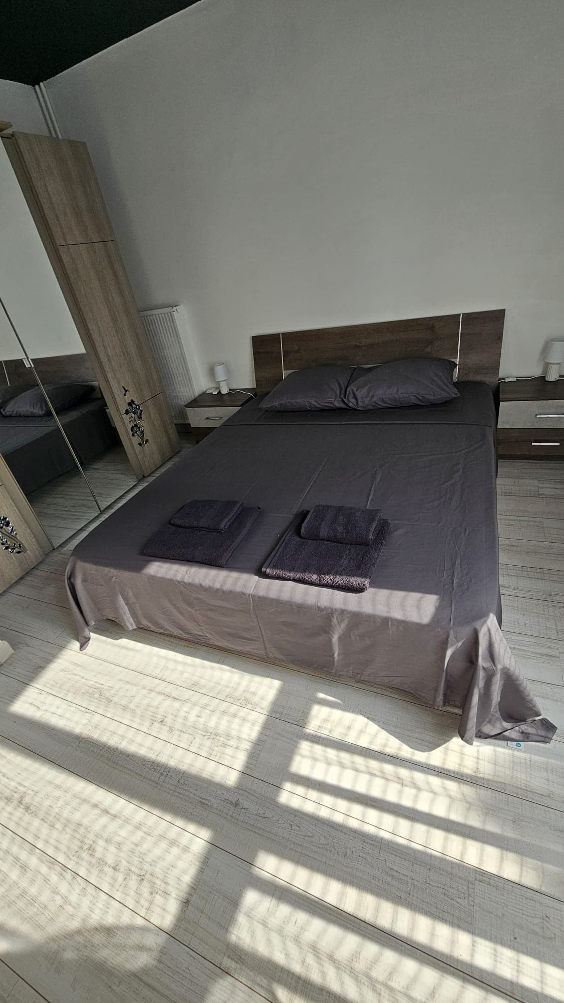 Urbino / Appartement entier meublé_Istres