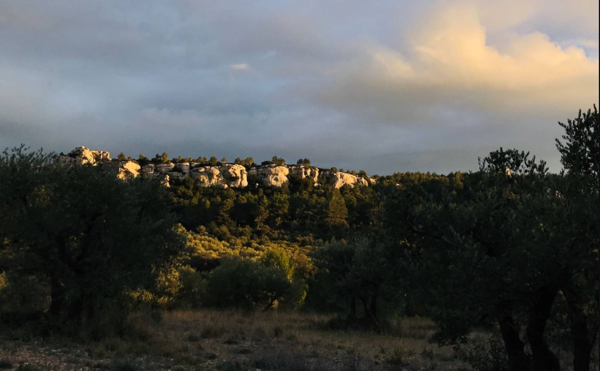 MAUSSANE-LES-ALPILLES - Tour des Baux-de-Provence à vélo