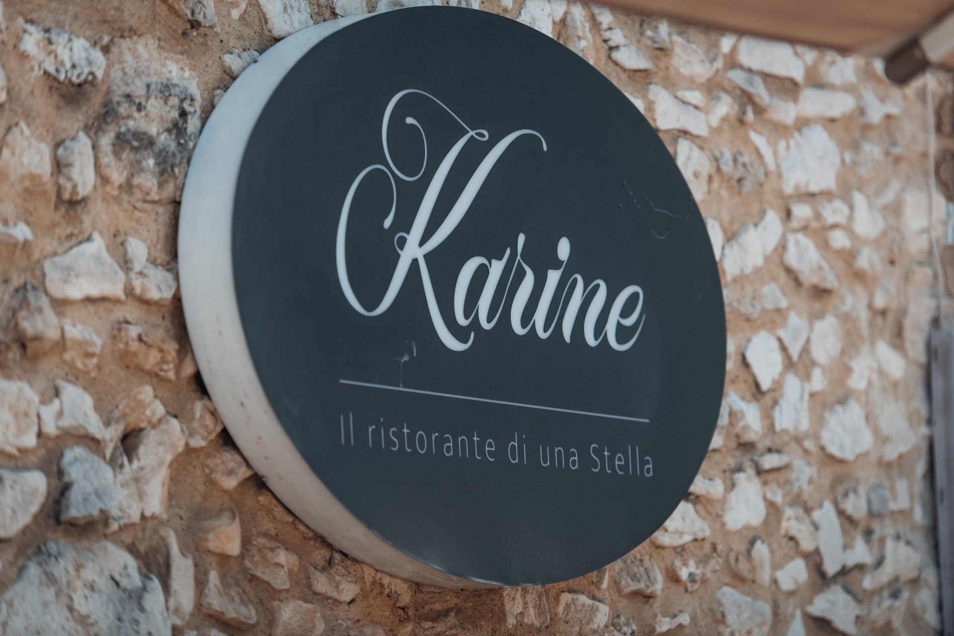 Restaurant Karine_Eygalières_logo