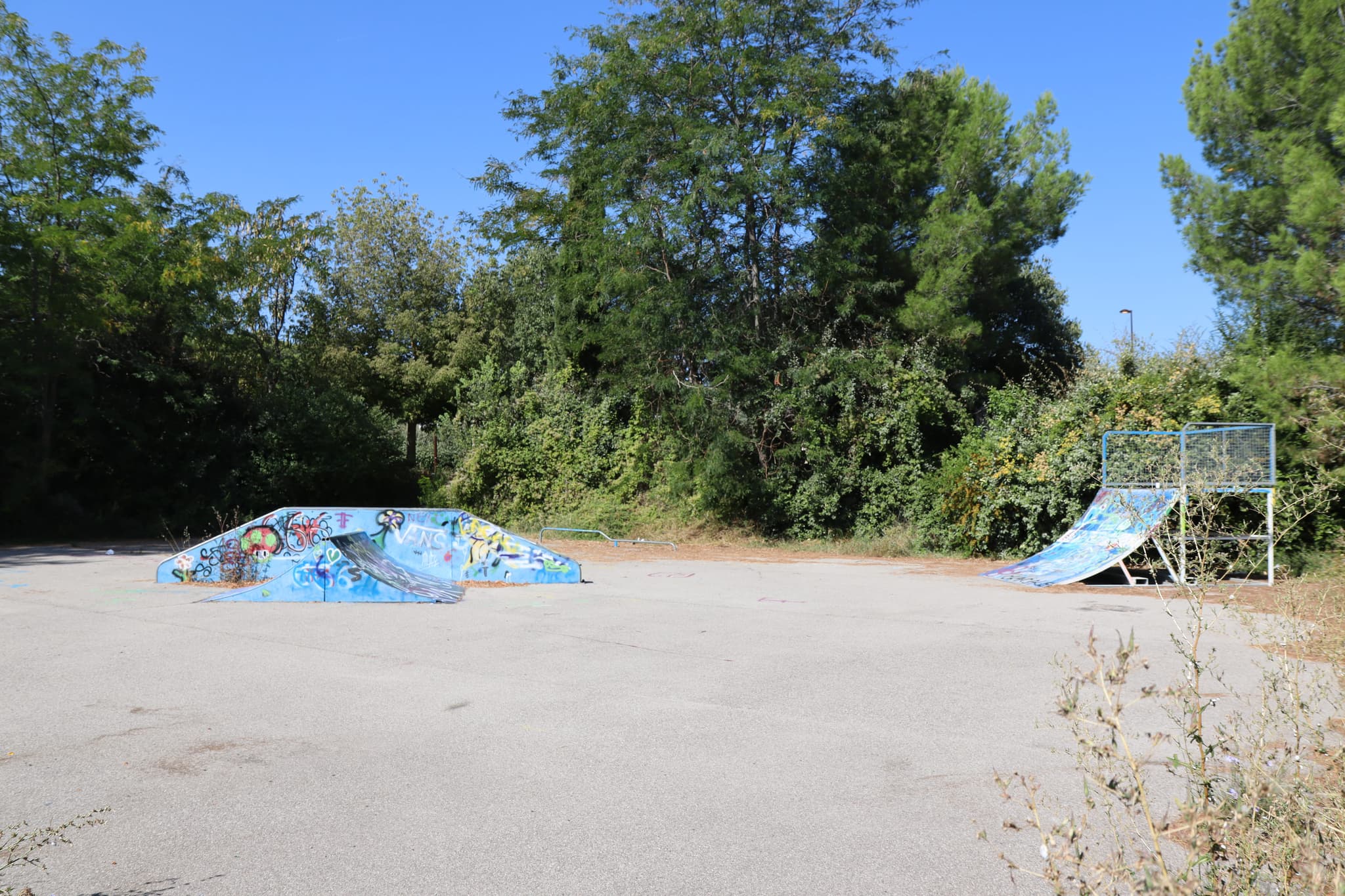 Aire sportive et skate-park_Rognes