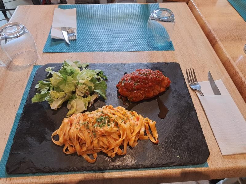 Le Ginestre_Arles
