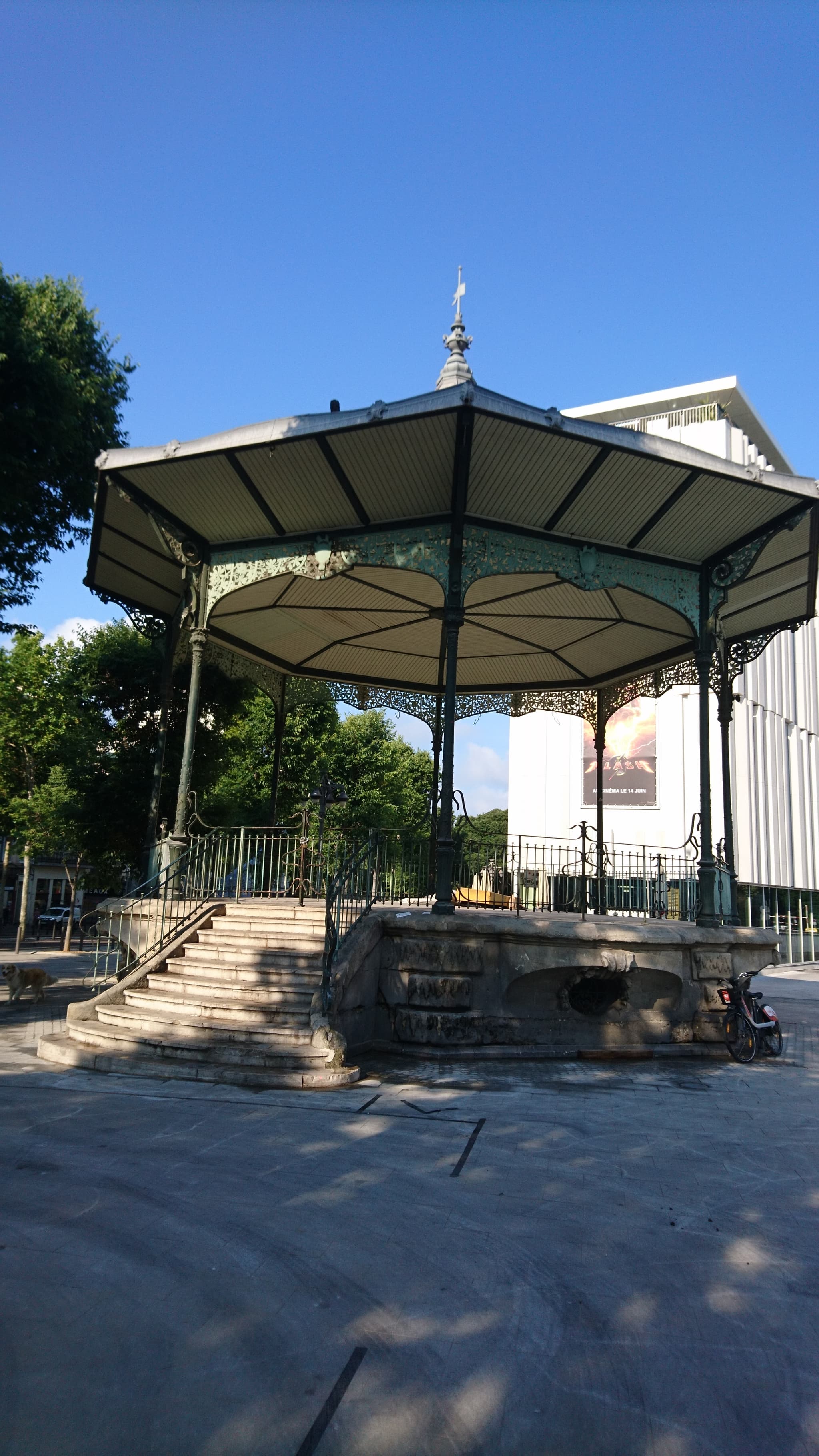 Kiosque à musique Canebiere