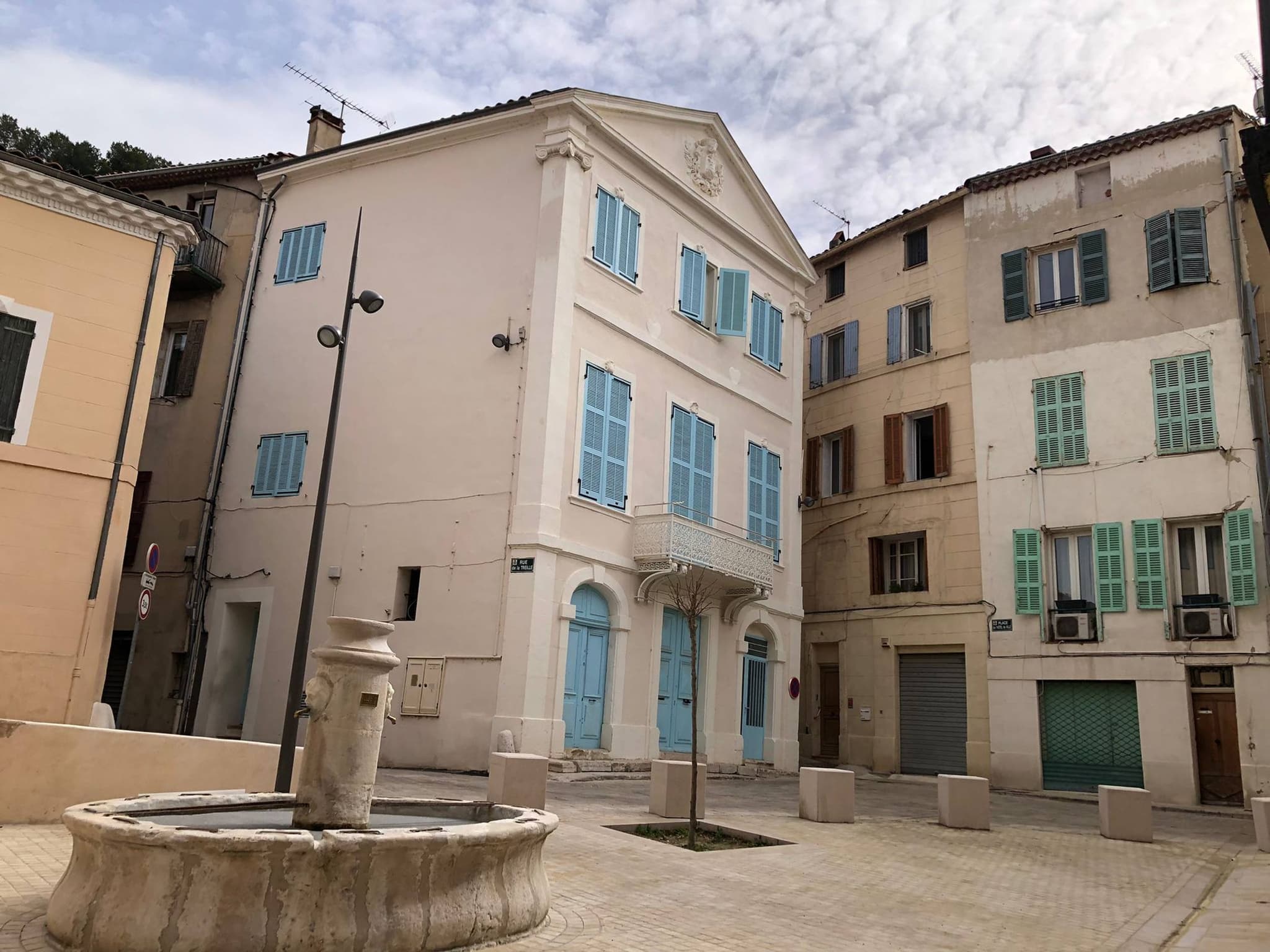 ROQUEVAIRE - A la découverte du village