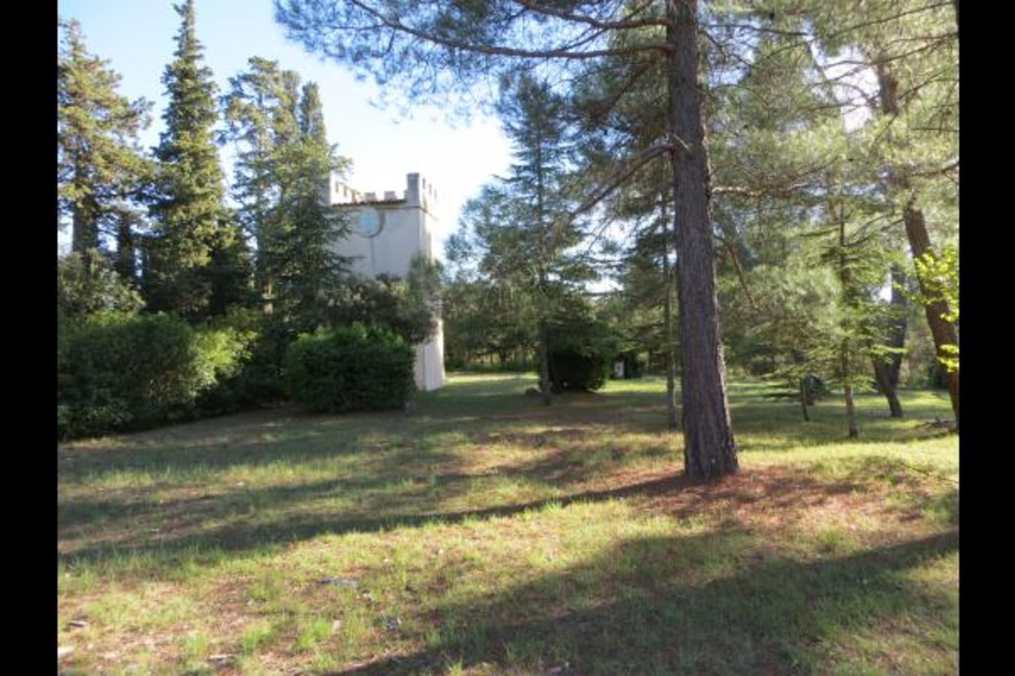 Domaine de MESSERY