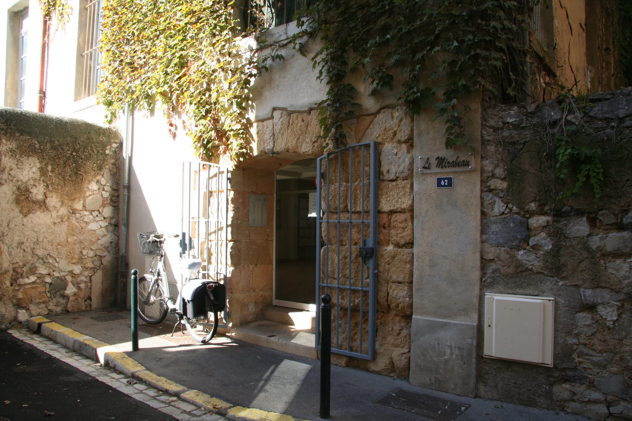 Entrée résidence