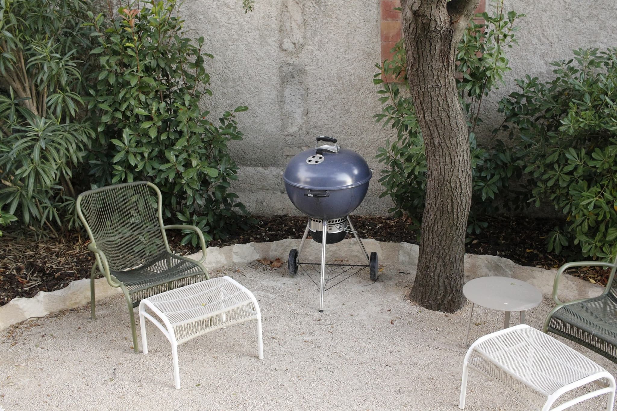 Villa_des_Carassins_barbecue