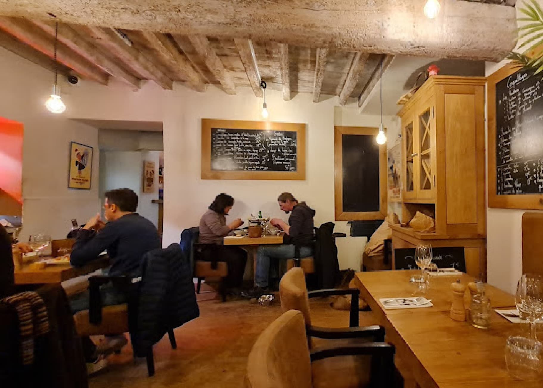 Du bar à l'huître Arles