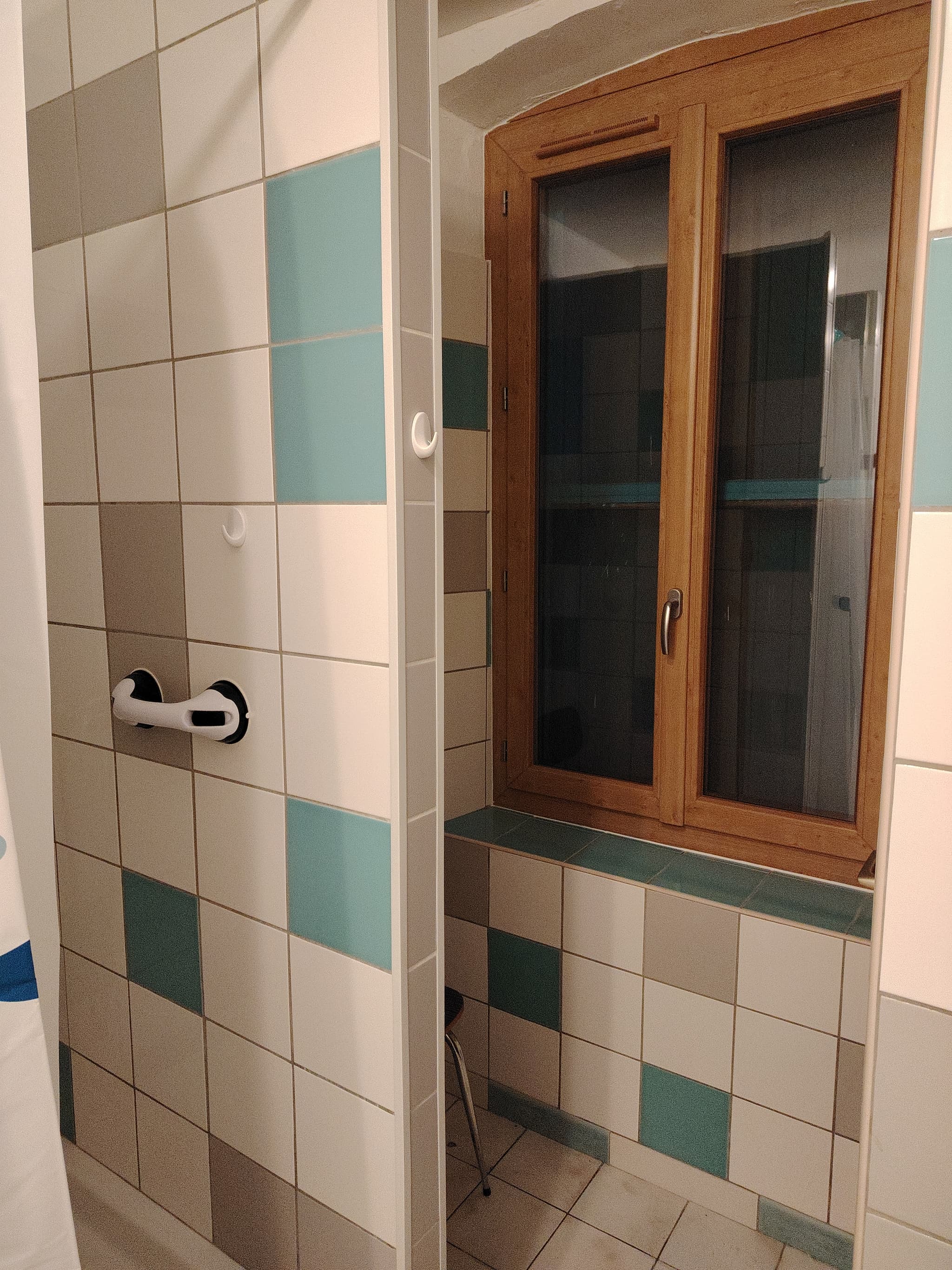Vue partielle douche rénovée