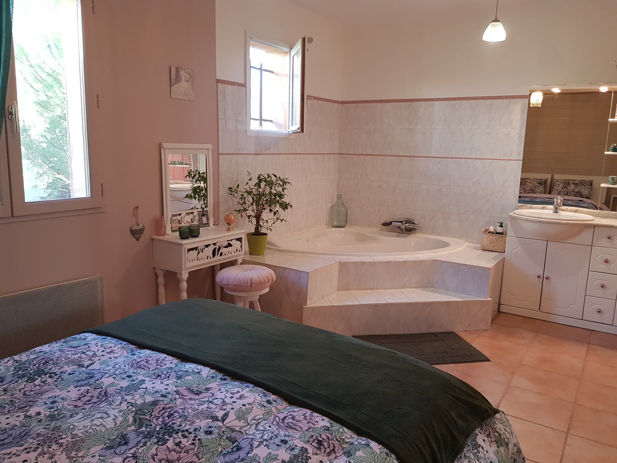 Maison individuel de plain pied avec garage et 2 places de parking privatif_Fuveau