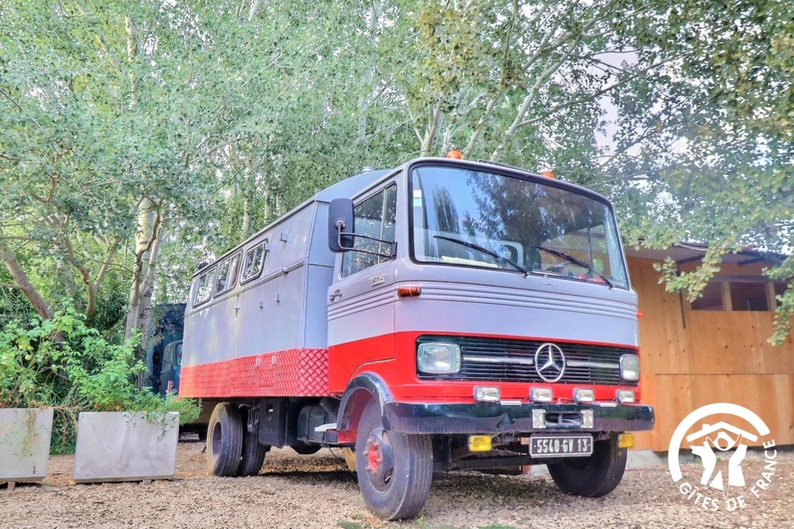 Les Truck Lodges Les Animaux et Marino