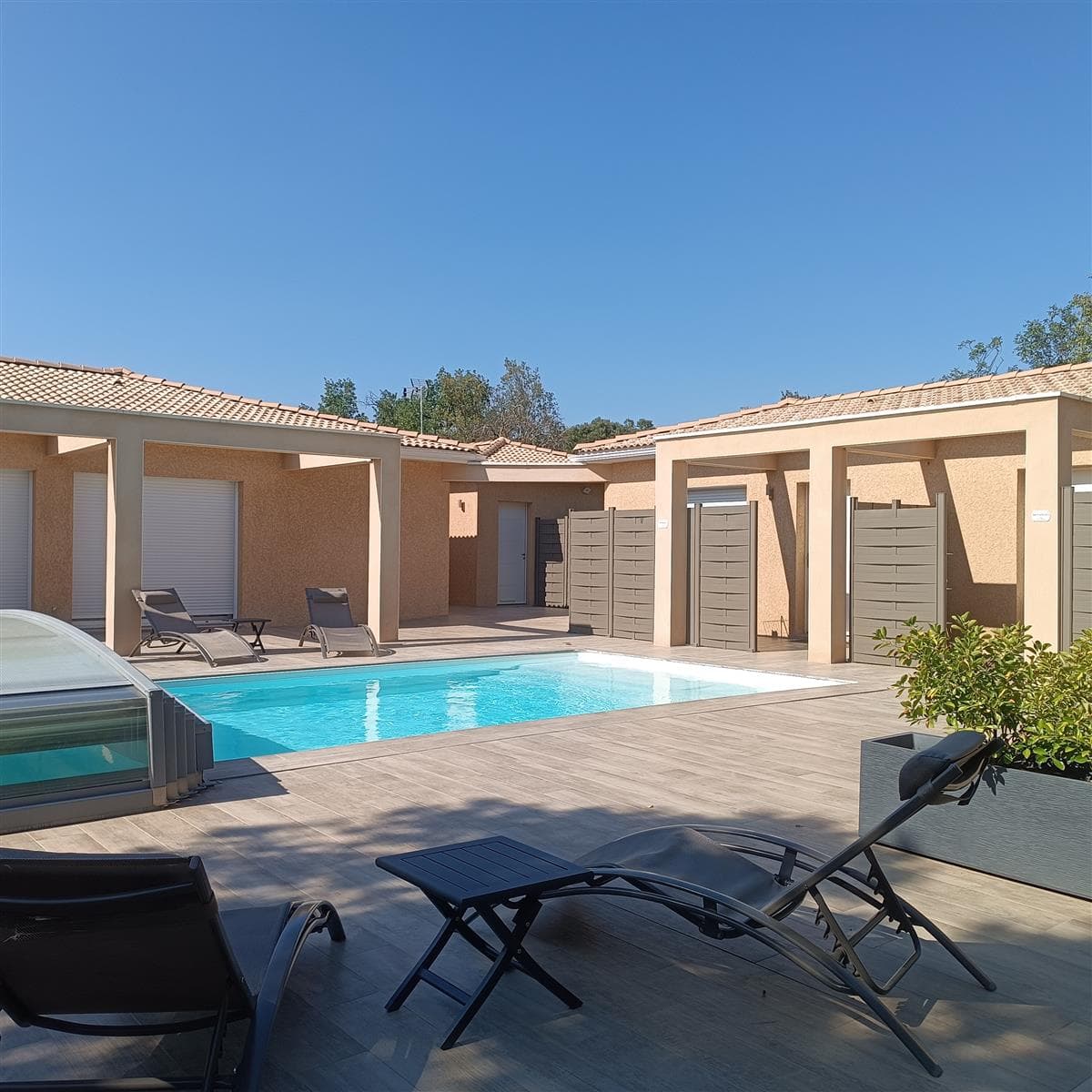 Terasse piscine