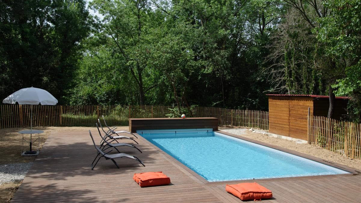 Piscine au sel Domaine de Valmont