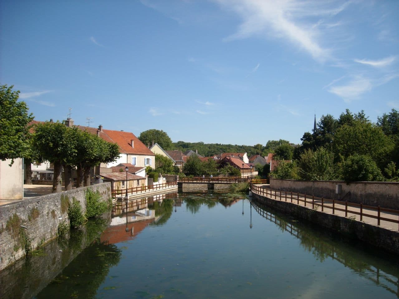 champagne 52 arc en barrois camping le vieux moulin village arc en barrois._11