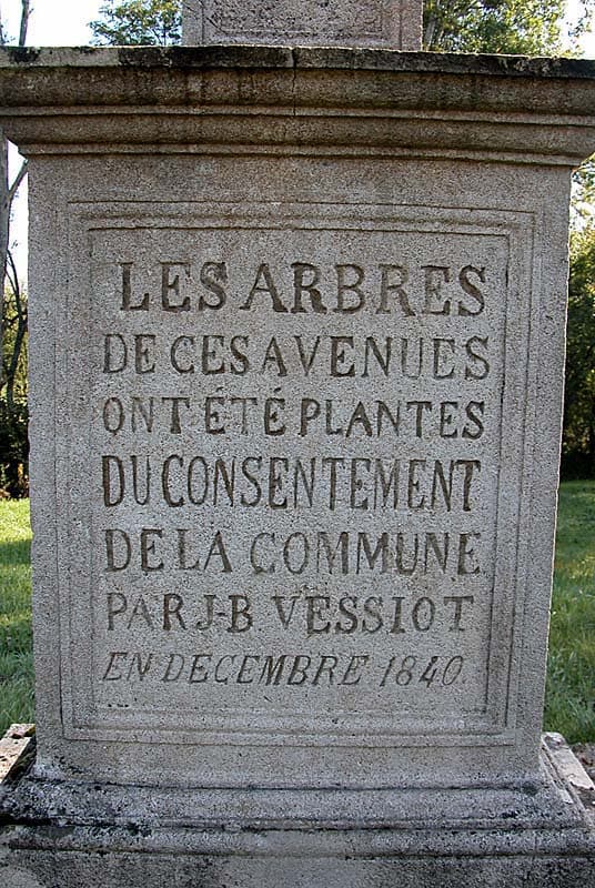 Calvaire à Saint-Broingt-le-Bois