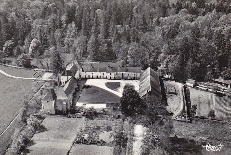 Carte postale du château d'Etuf à Rouvres-sur-Aube