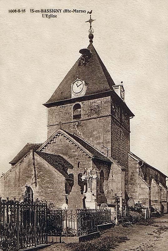 Carte postale de l'église d'Is-en-Bssigny