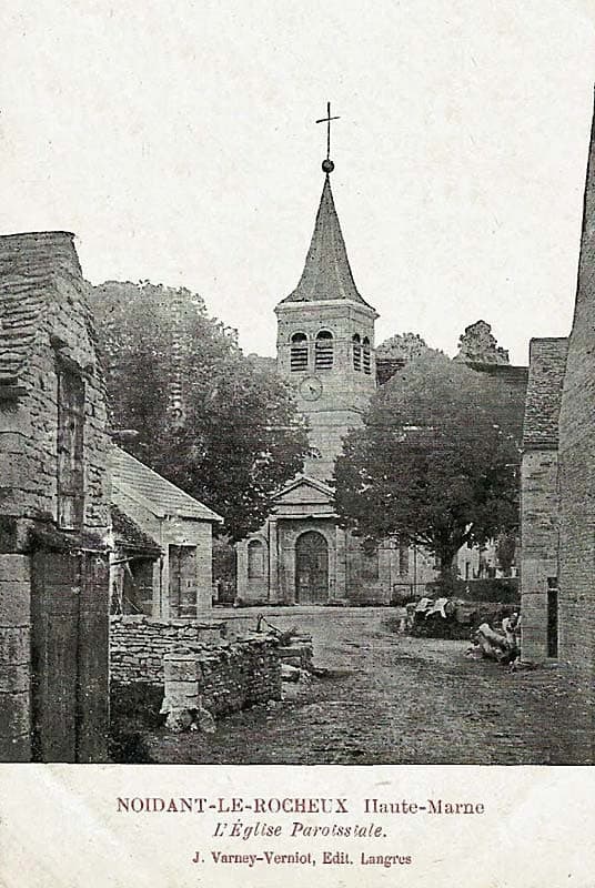 Carte postale de l'église de Noidant-le-Rocheux