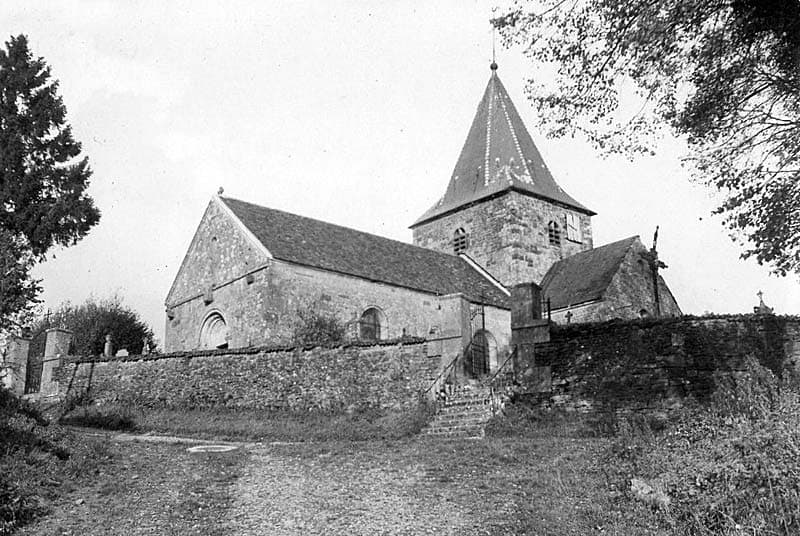 Carte postale de l'église de Sarrey